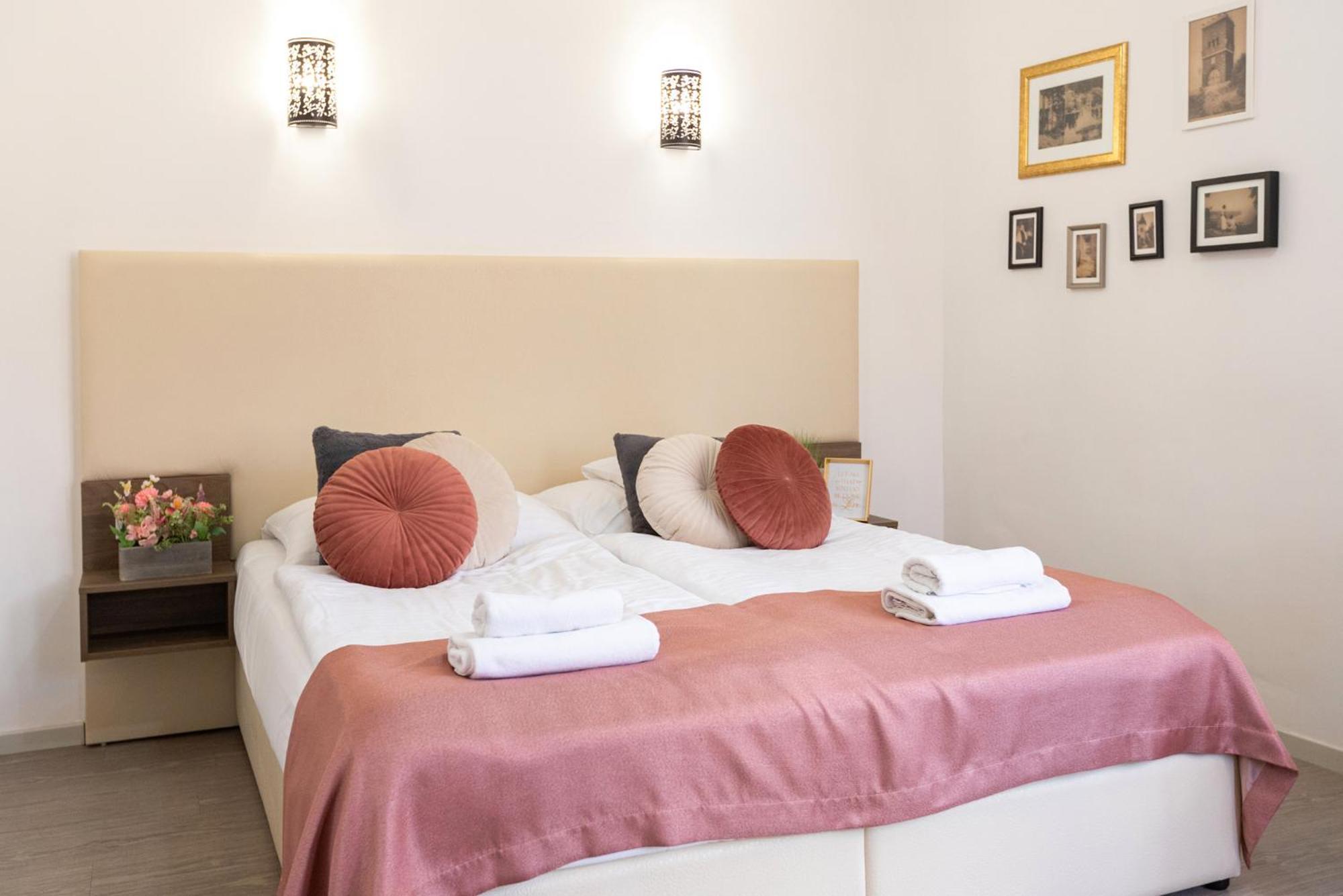 Csillag Villa Balatonalmádi Eksteriør bilde