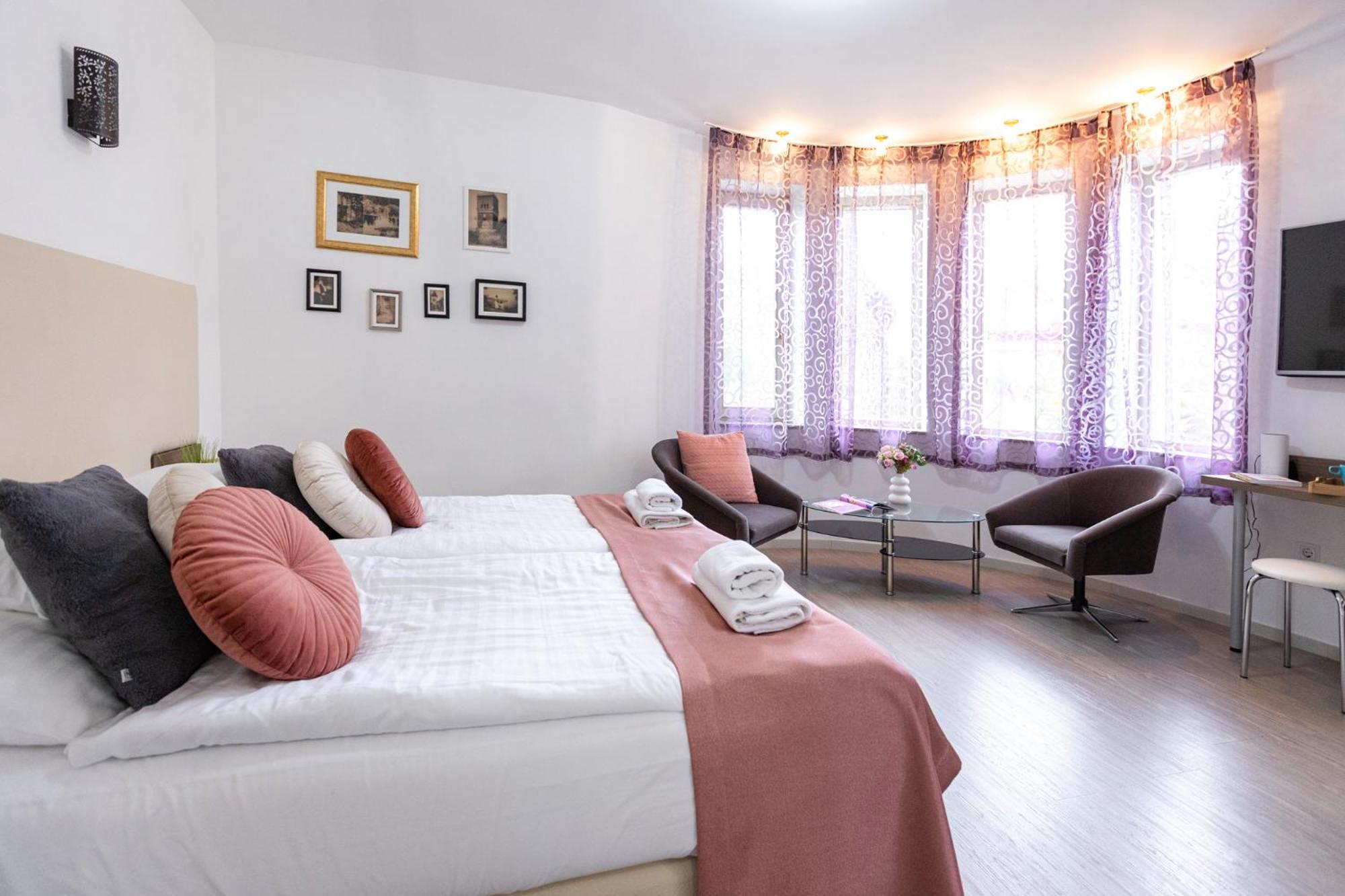 Csillag Villa Balatonalmádi Eksteriør bilde
